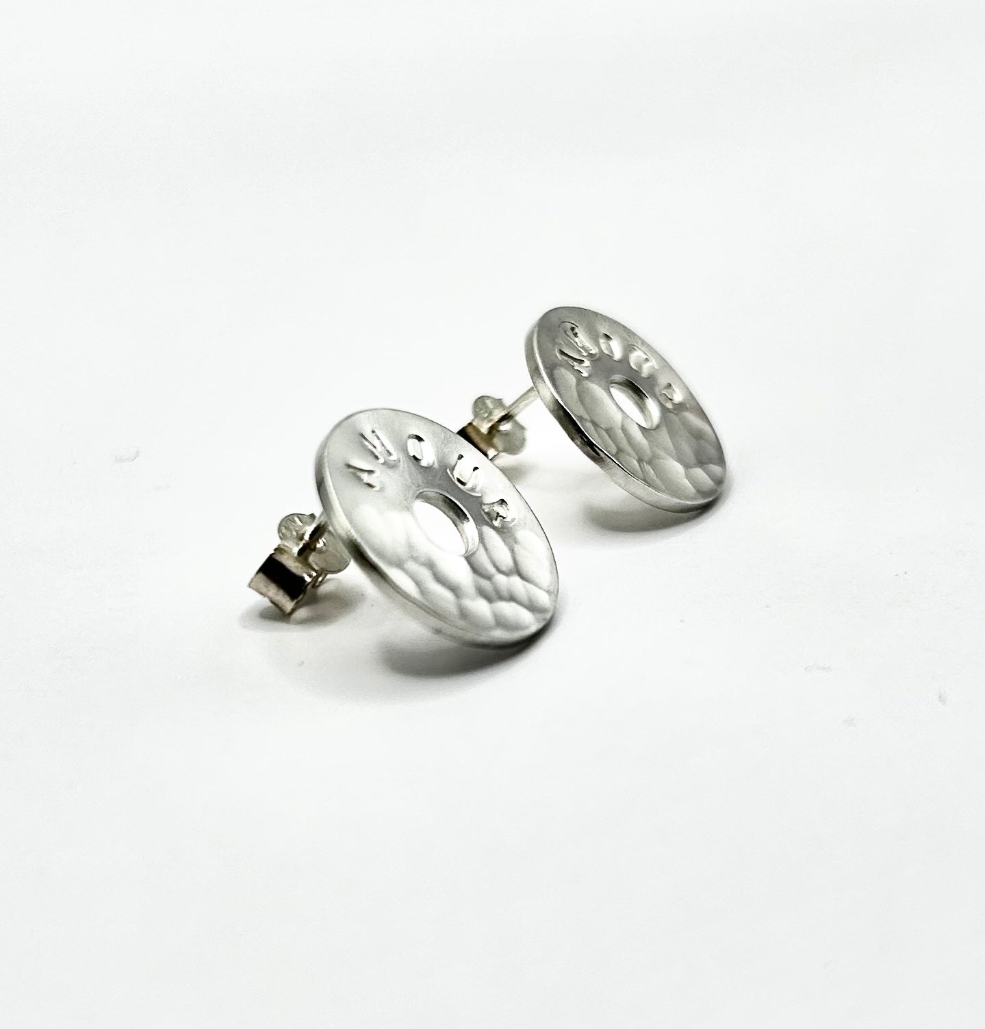 Boucles d’oreilles Écusson